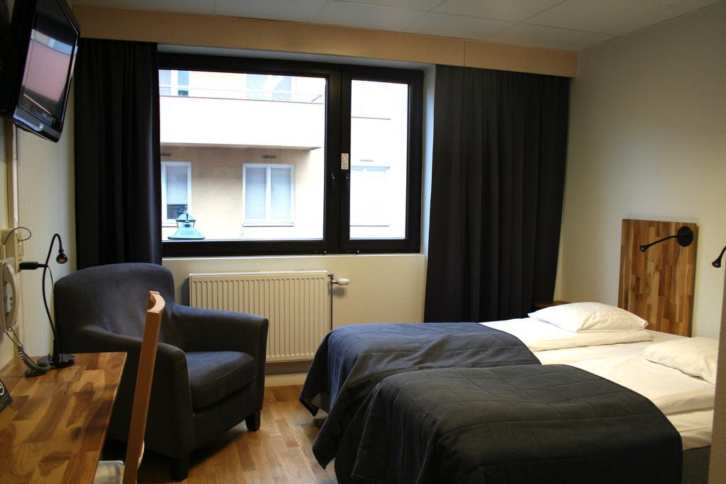 Home Hotel Bristol Arvika Pokoj fotografie