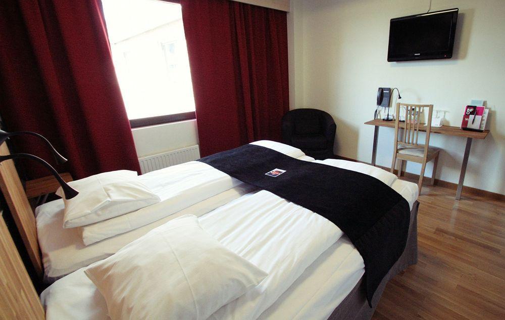 Home Hotel Bristol Arvika Pokoj fotografie